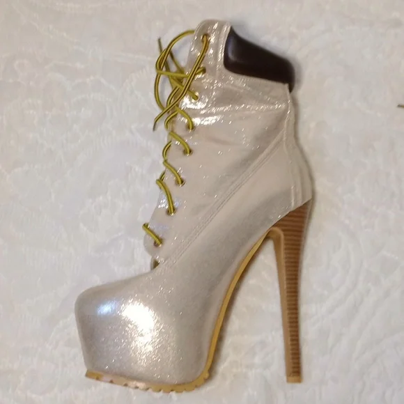 PAZZLE JAYLO GOLD HIGH HEELED PLATFORM BOOTS, SIZE 10 - Picture 5 of 13